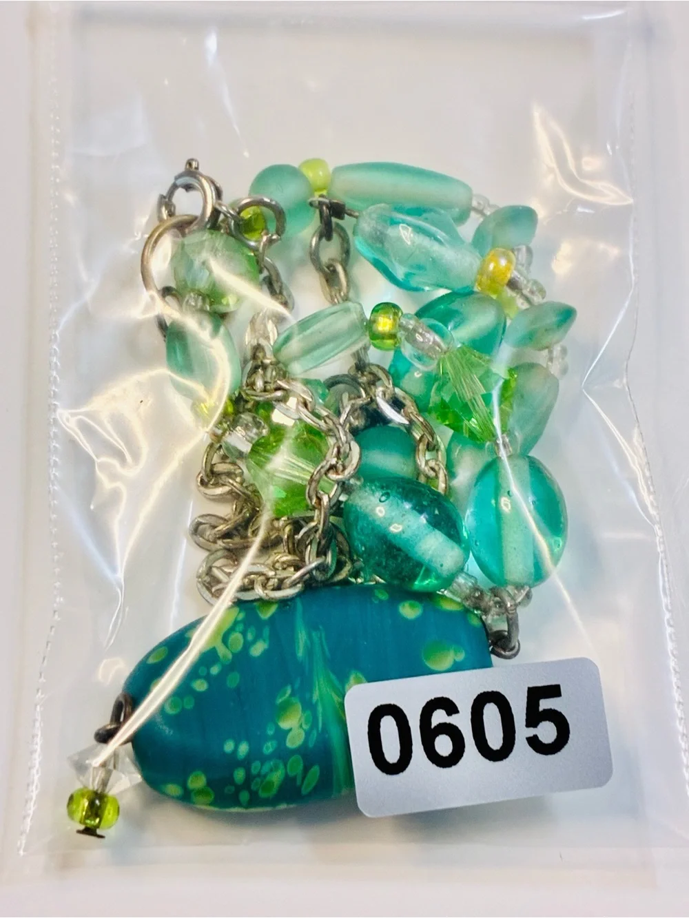 N/A pendant lightweight everyday
